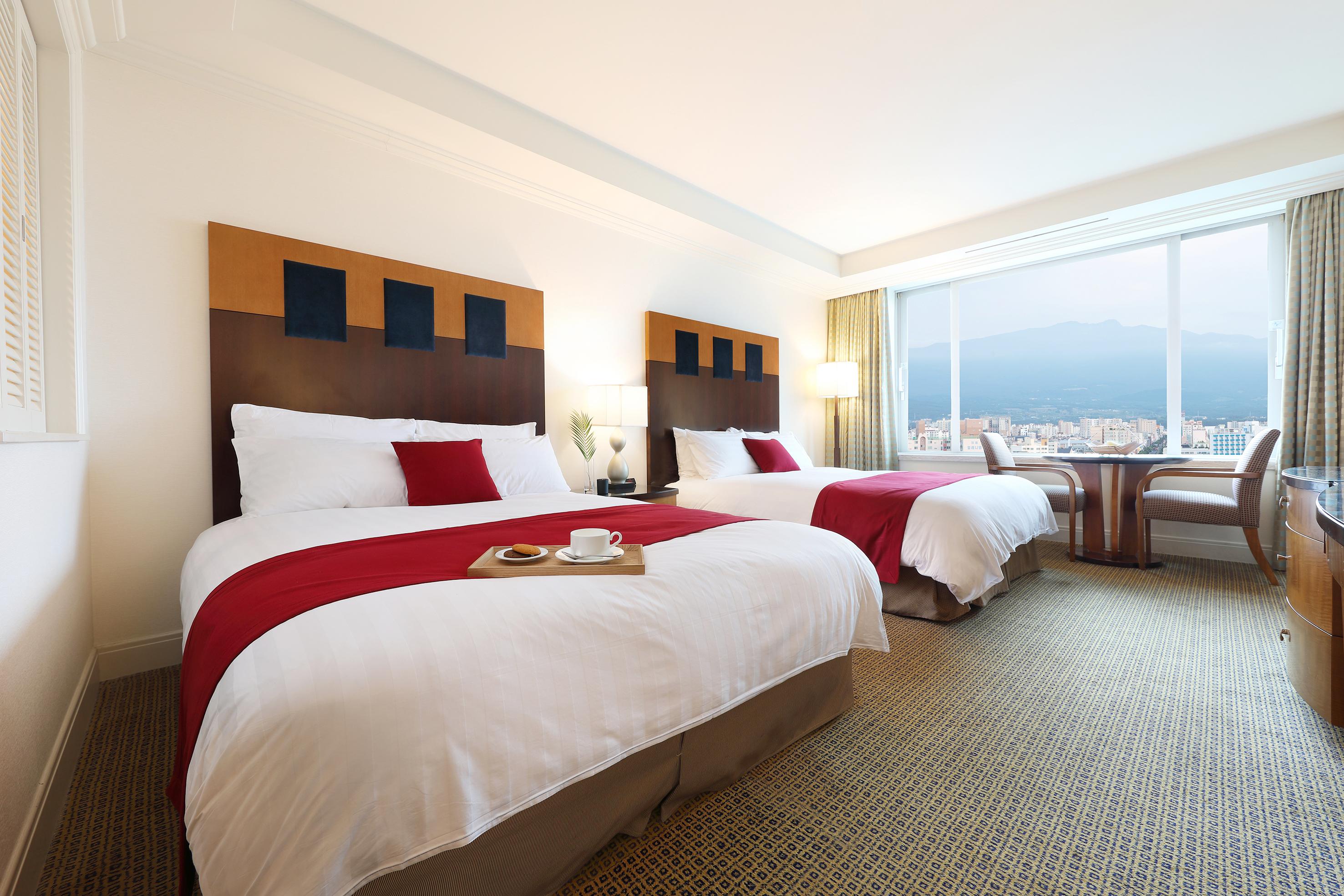 Hotel Ramada Plaza By Wyndham Jeju Ocean Front Exteriér fotografie